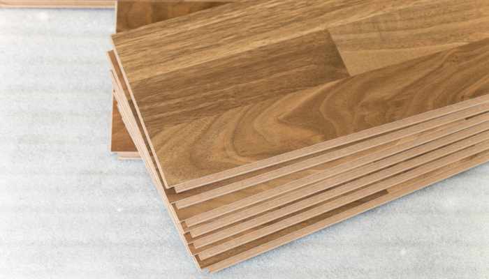 Laminate wood planks
