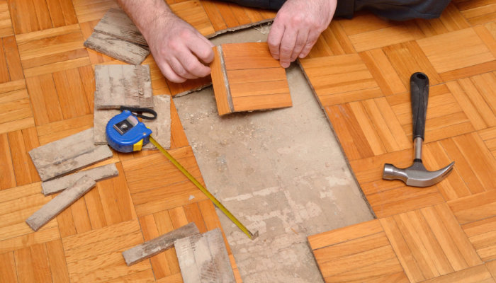 Repairing Wooden Floor in the Flat